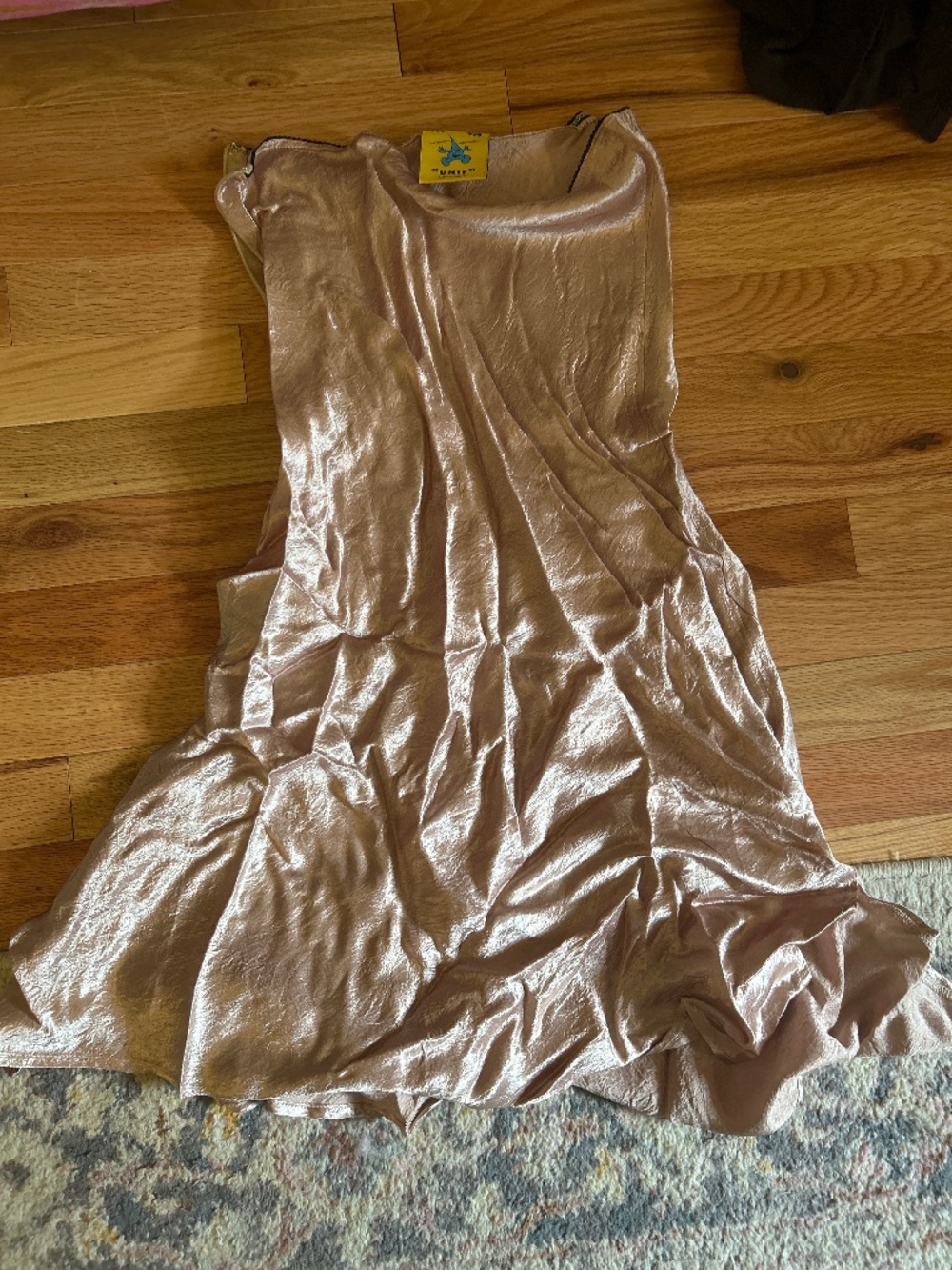 Unif skirt silk material